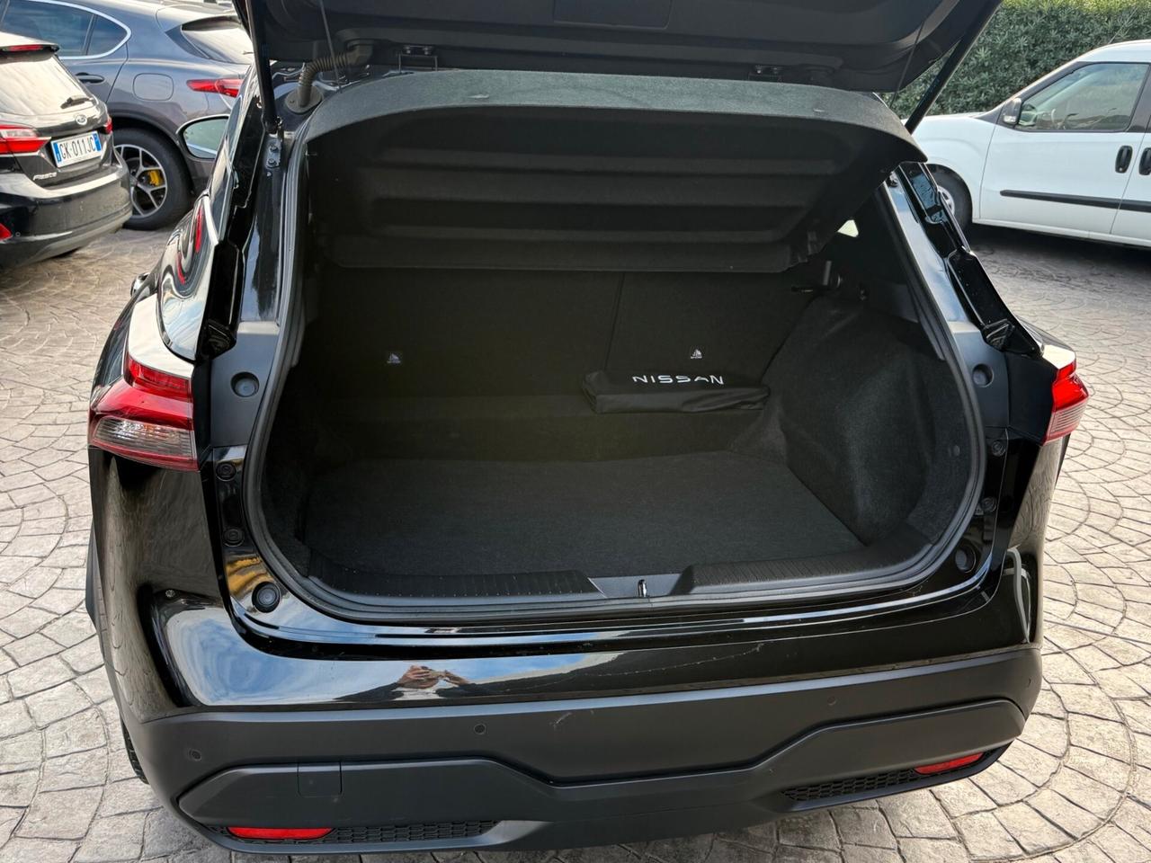 Nissan Qashqai MHEV 140 CV Business