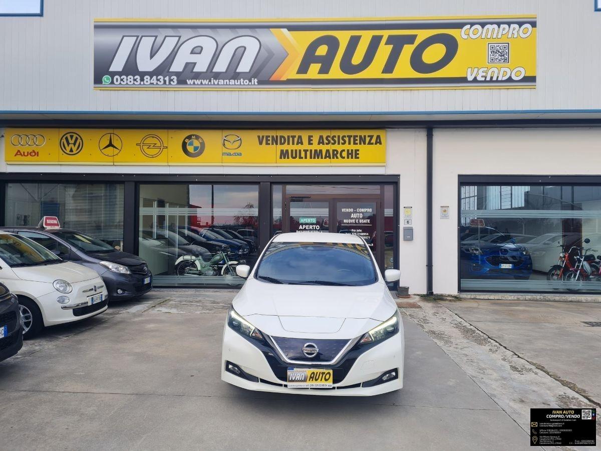 NISSAN Leaf Tekna 40 kWh-Elettrica-19.000 Km