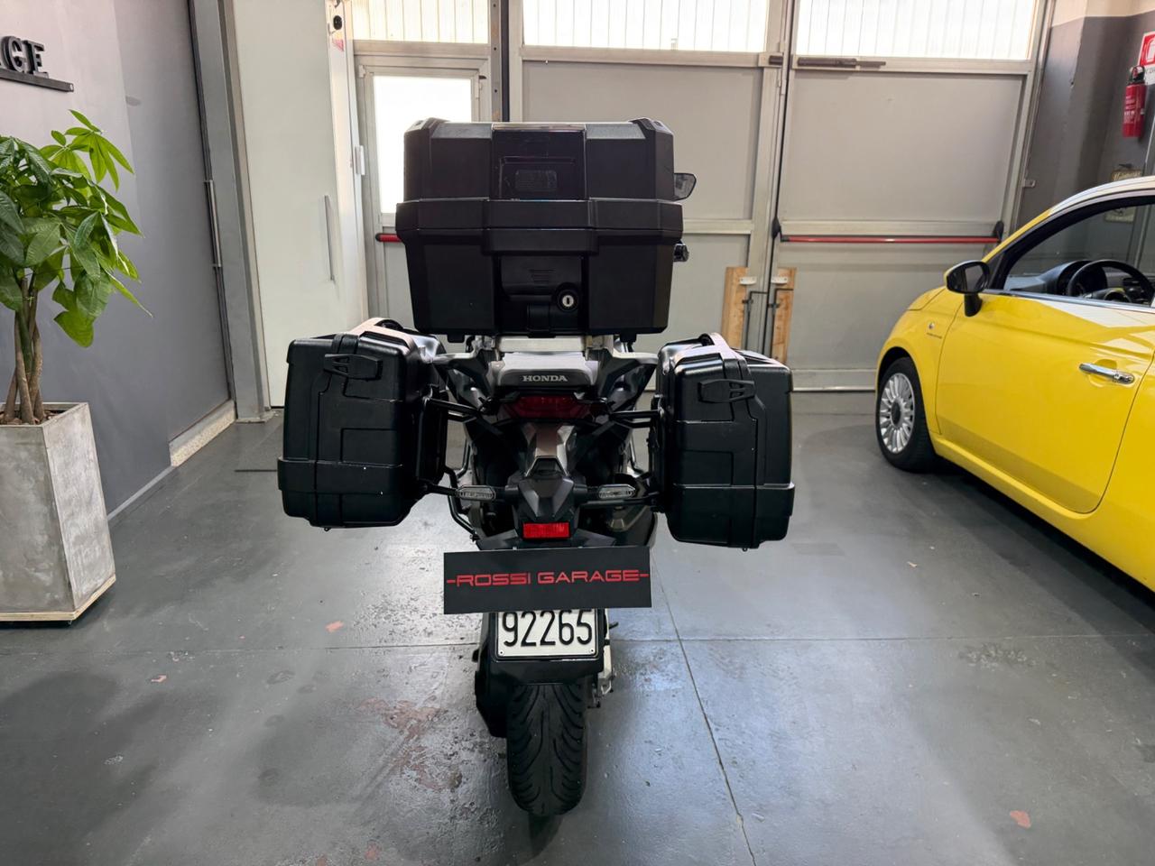 HONDA X-ADV 750 TRAVEL ABS