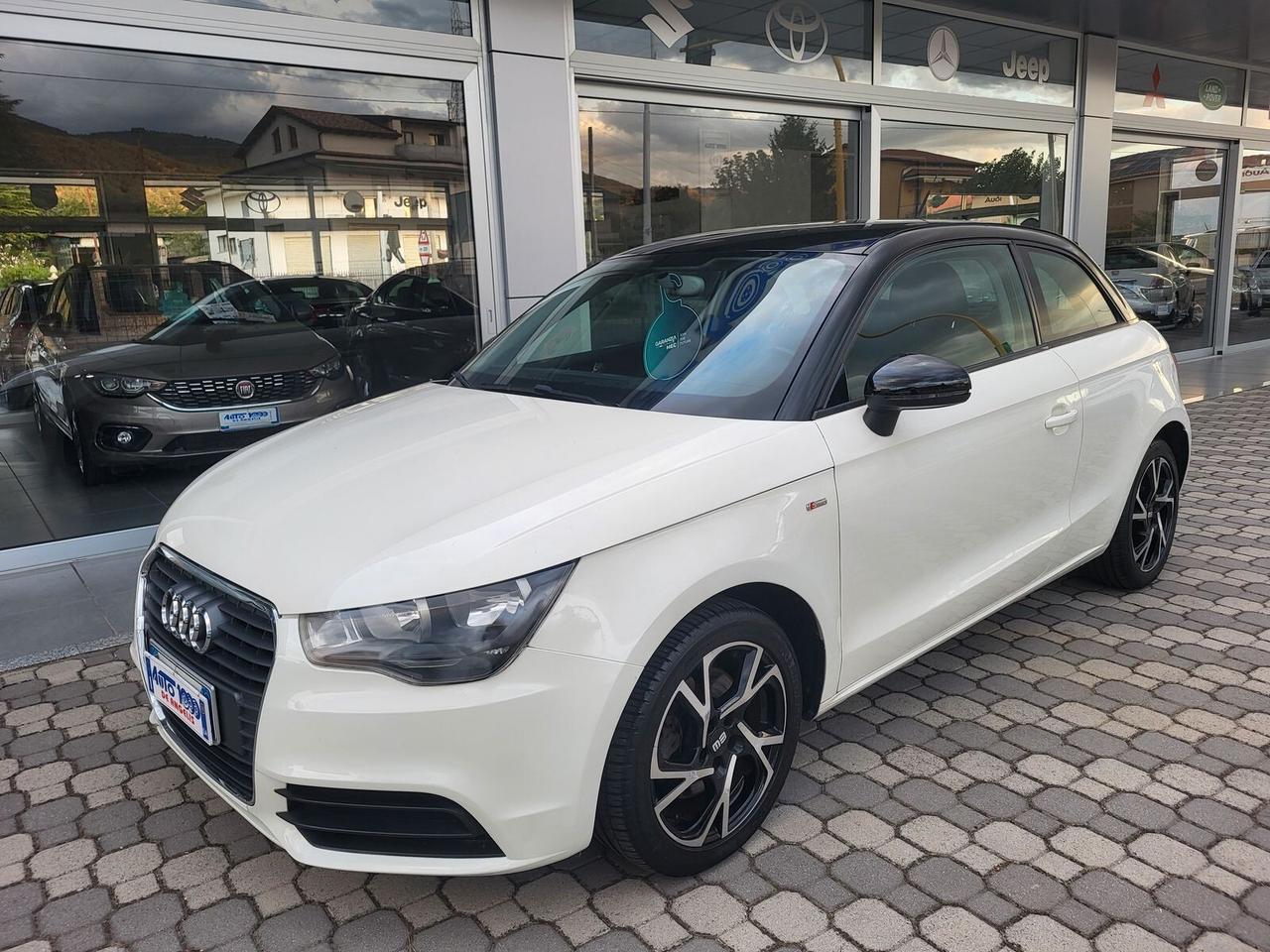 AUDI A1 1.6 TDI 105 CV *** TETTO NERO *** Coupè OK NEO-PATENTATI