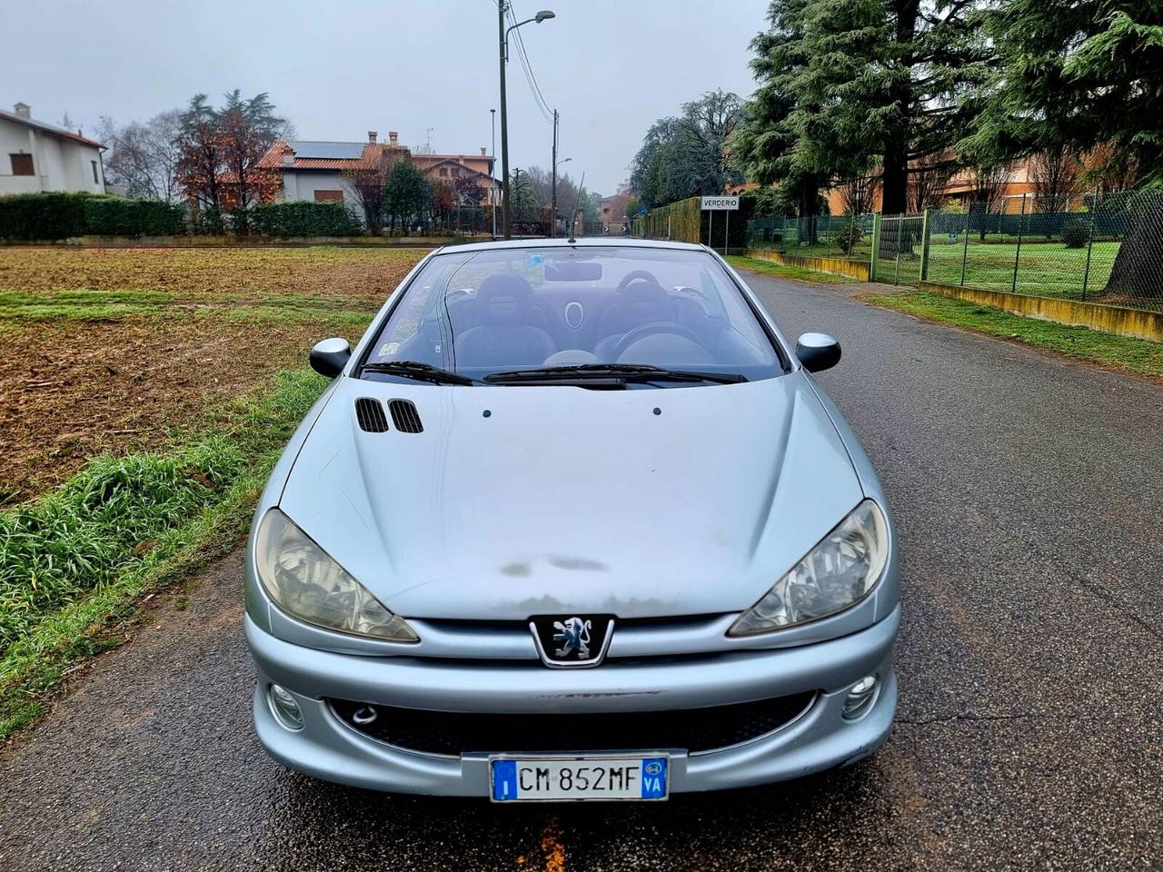 Peugeot 206 1.6 ADATTA A NEOPATENTATI