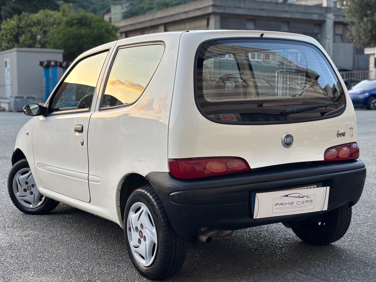 FIAT 600 1.1 CLIMA SERVOSTERZO AUTORADIO BT NEOPATENTATI ok