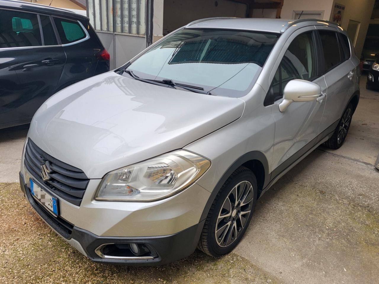 Suzuki S-Cross 1.6 DDiS Top