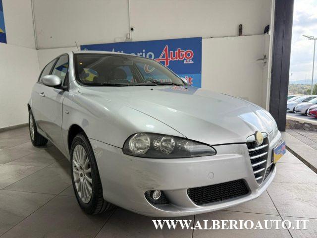 ALFA ROMEO 147 1.9 JTD (120) 5 porte Distinctive