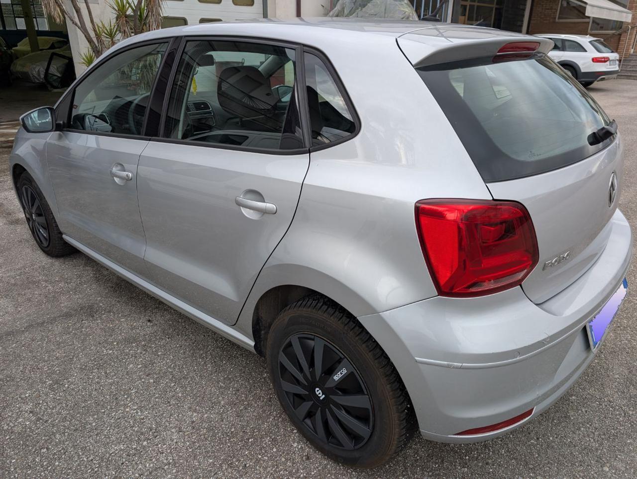 Volkswagen Polo 1.4 Tdi 5 P. Neopatentati Diesel Euro 6 Comfortline 75cv