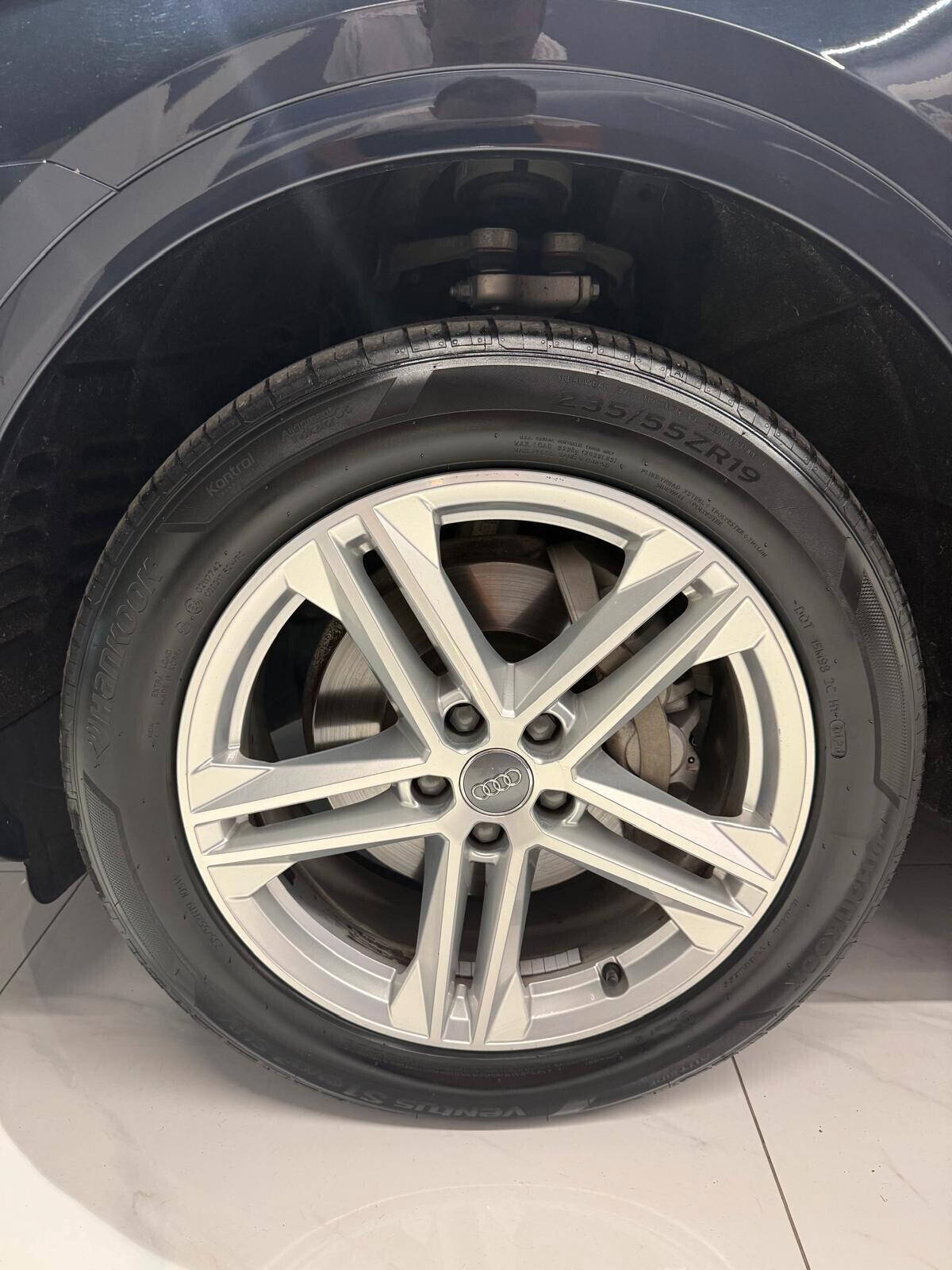Audi Q5 40 TDI quattro S tronic line plus