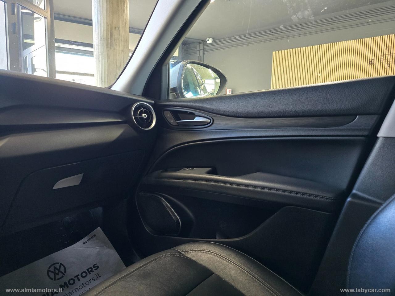 ALFA ROMEO Stelvio 2.0 Turbo 280CV AT8 Q4