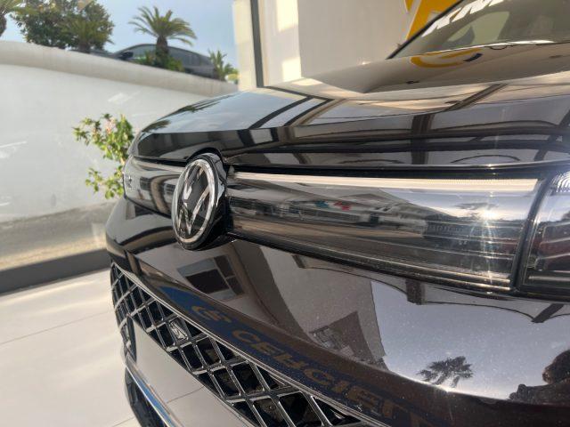 VOLKSWAGEN Tiguan 2.0 TDI 150 CV DSG R-Line Plus da ?519,00 mensili