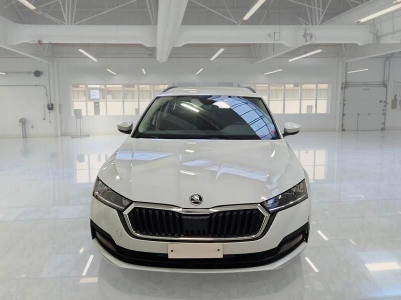 Skoda Octavia 2.0 TDI EVO SCR 150 CV DSG Wagon Executive