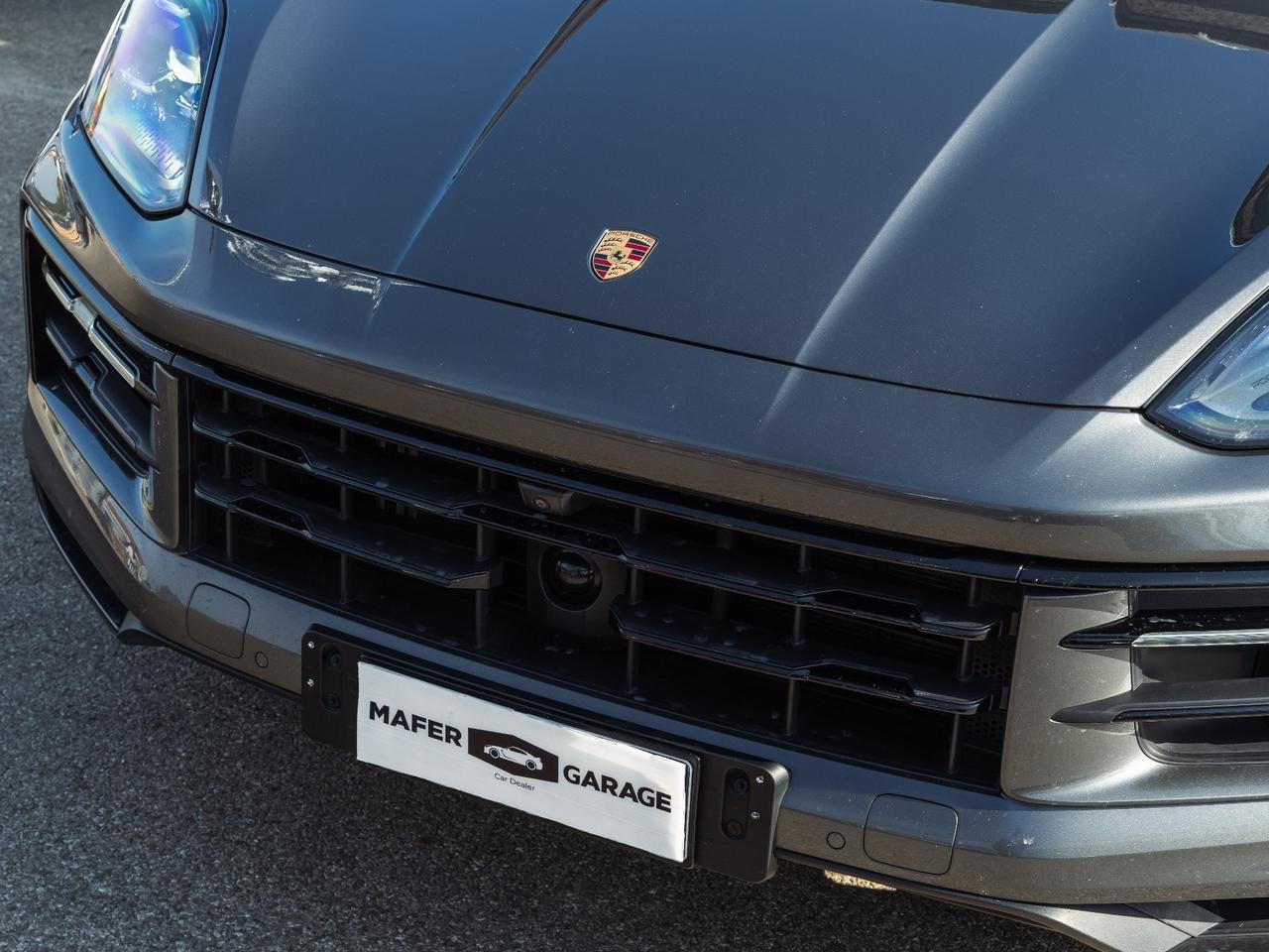 Porsche Cayenne 3.0 - E-HYBRID - SUBENTRO LEASING