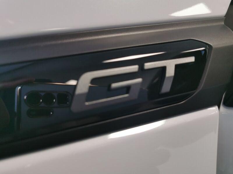 Peugeot 2008 Hybrid 145cv e-DCS6 GT auto
