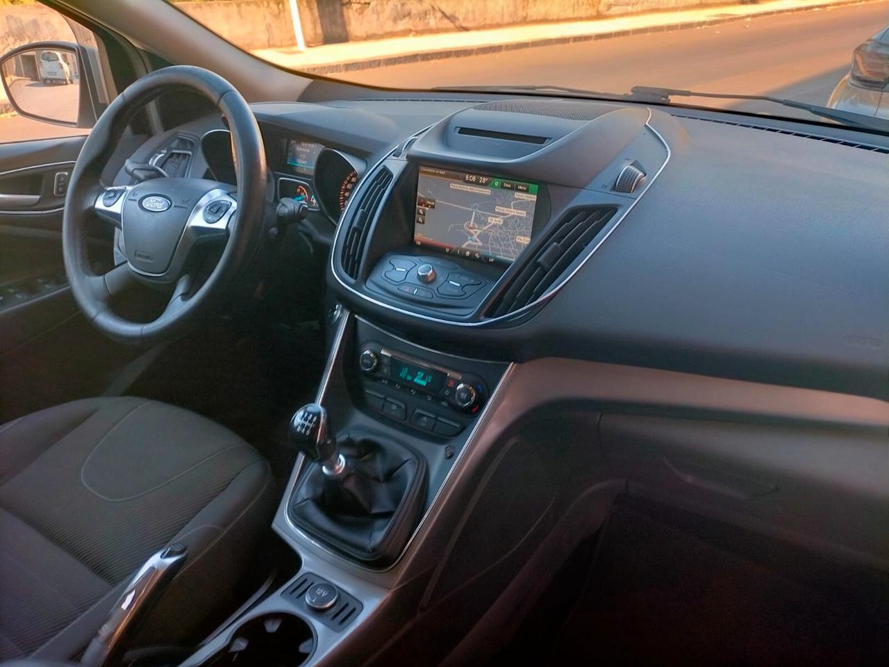 Ford Kuga 2.0 TDCI 120 CV S&S 2WD Titanium