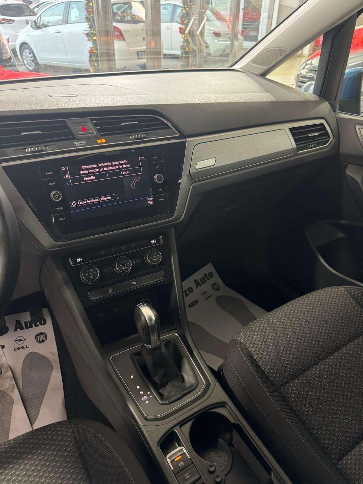 Volkswagen Touran 1.6 TDI 115 CV SCR DSG Highline BlueMotion Tech.