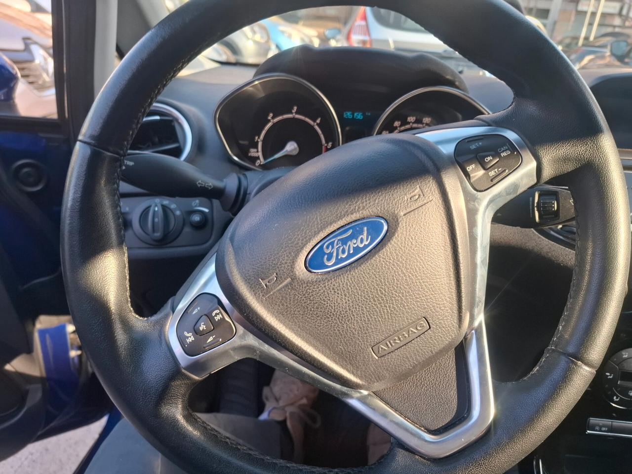 Ford Fiesta 1.5 TDCi 95CV 5 porte Titanium