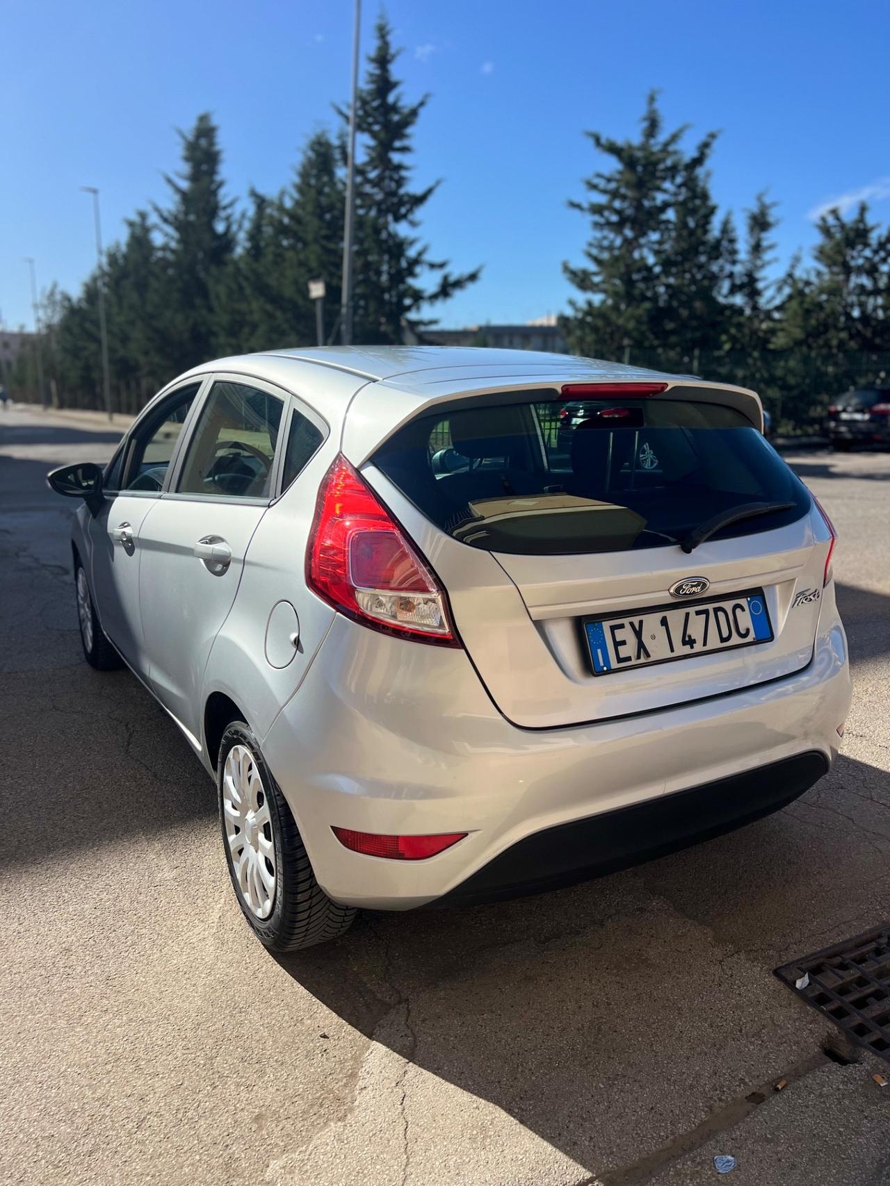 Ford Fiesta 1.5 TDCi 75CV 5 porte