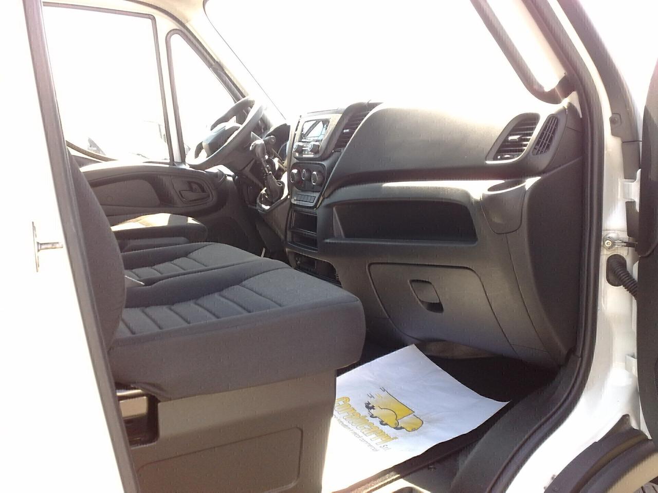 Iveco Daily 35c16 2.3hpt GEMELLATO - 2022