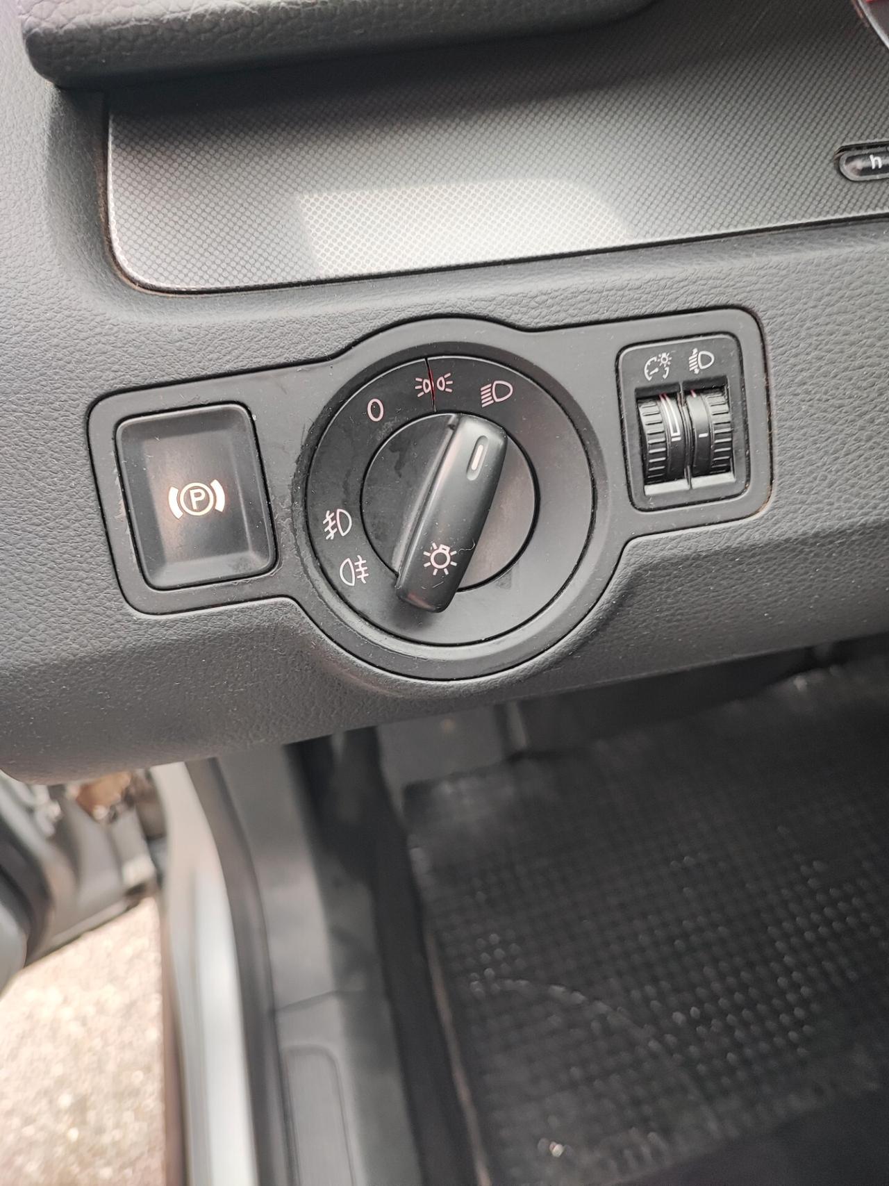 Volkswagen Passat 1.9 TDI/105CV Var. Comfortline