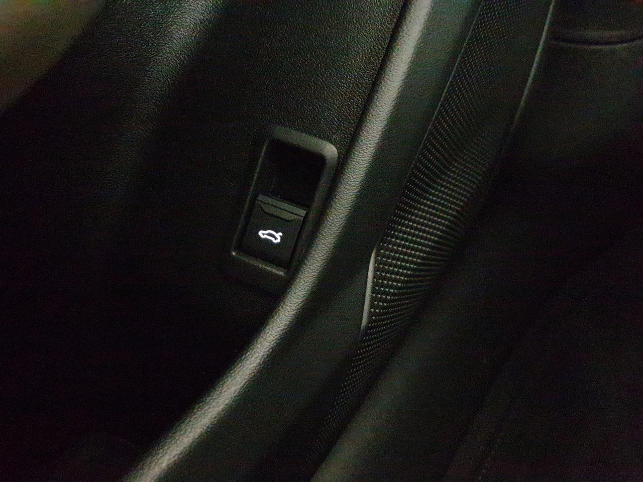 Avant 3.0TFSI 367CV quattro Stronic S line Edition