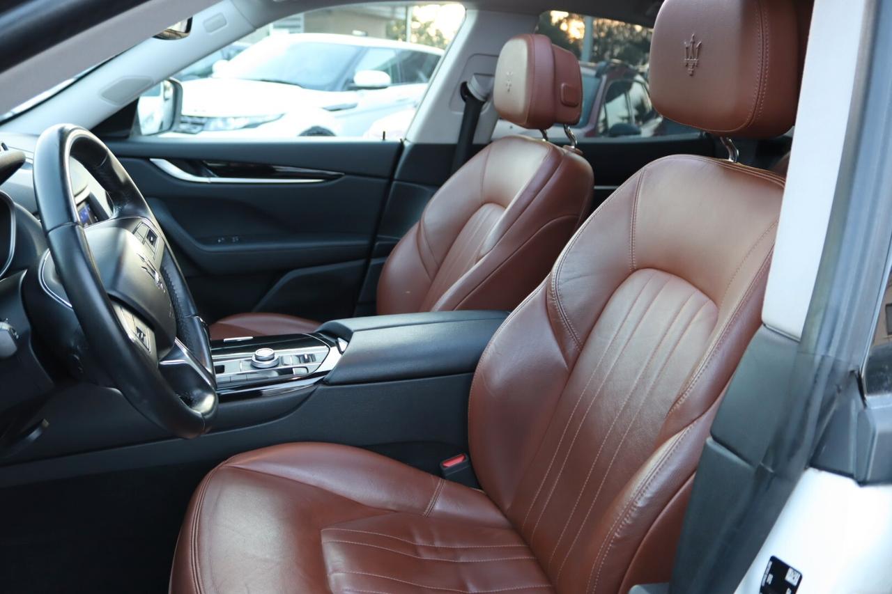 Maserati Levante V6 Diesel 275 CV AWD TETTUCCIO APRIBILE