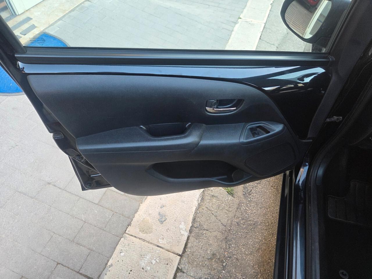 TOYOTA AYGO 1.0 BENZ 70 CV AUTOMATICA KM CERTIFICATI