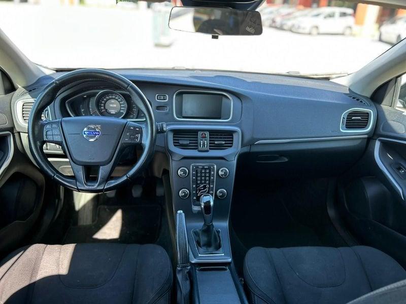 Volvo V40 D2 Summum