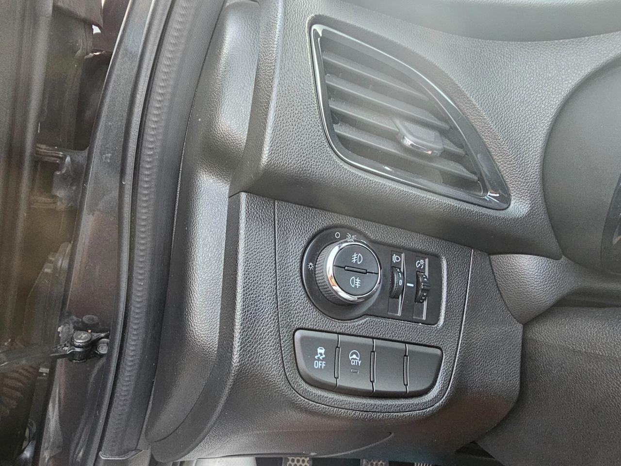 Opel Karl Rocks 1.0 Benzina 75CV Start&Stop.2018