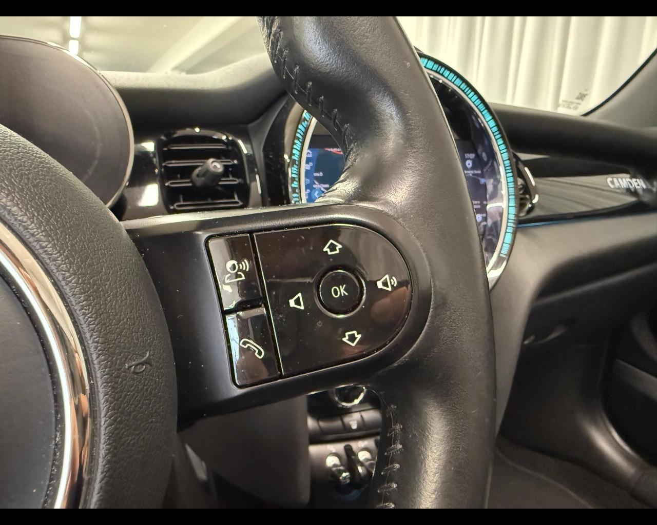 MINI Mini Cabrio (F57) - Mini 1.5 Cooper Classic Cabrio