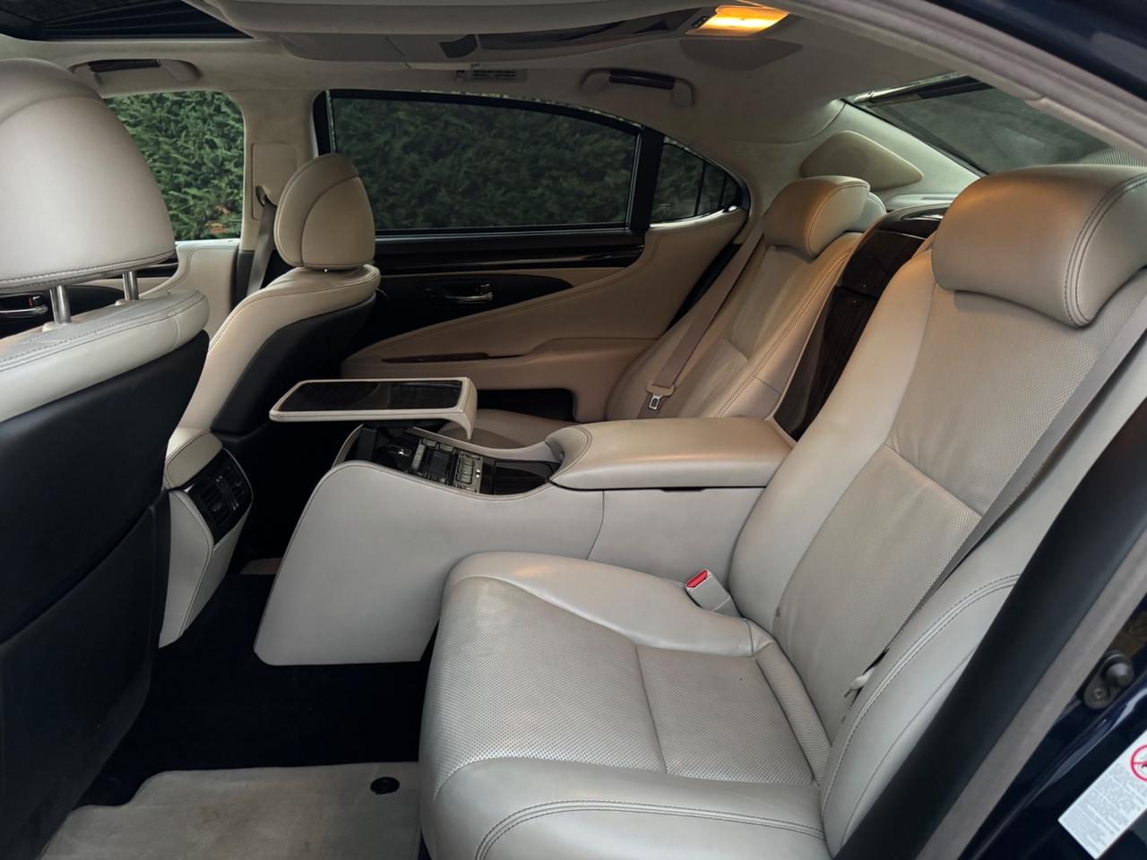 Lexus LS 600h L 5.0 Hybrid Full Optional !