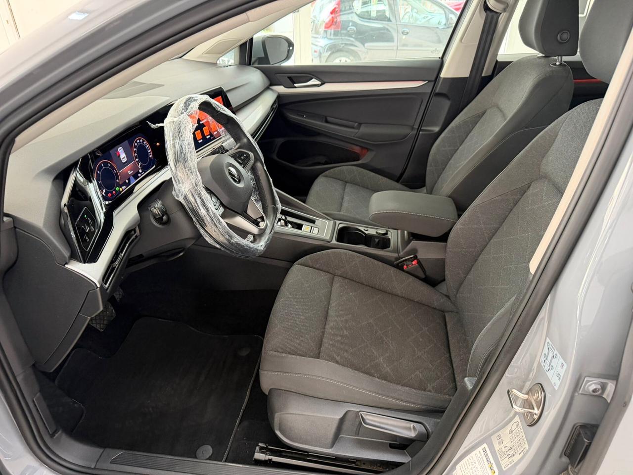 Volkswagen Golf 2.0 TDI 150 CV DSG SCR Style