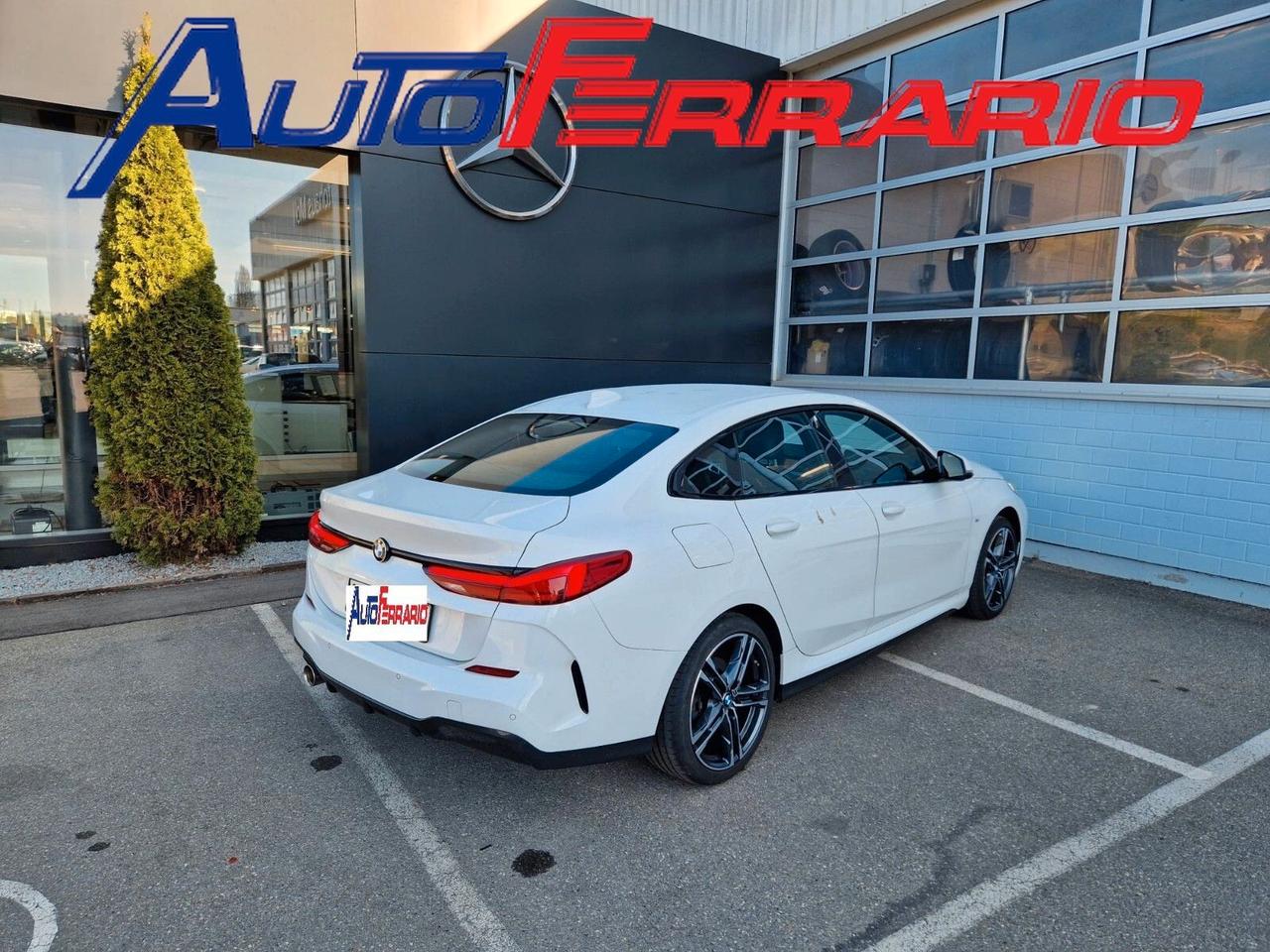 Bmw 218 M SPORT FULL LED APPLE CAR PLAY SENS PARK DOPPI CRUISE ADATTIVO NAVY