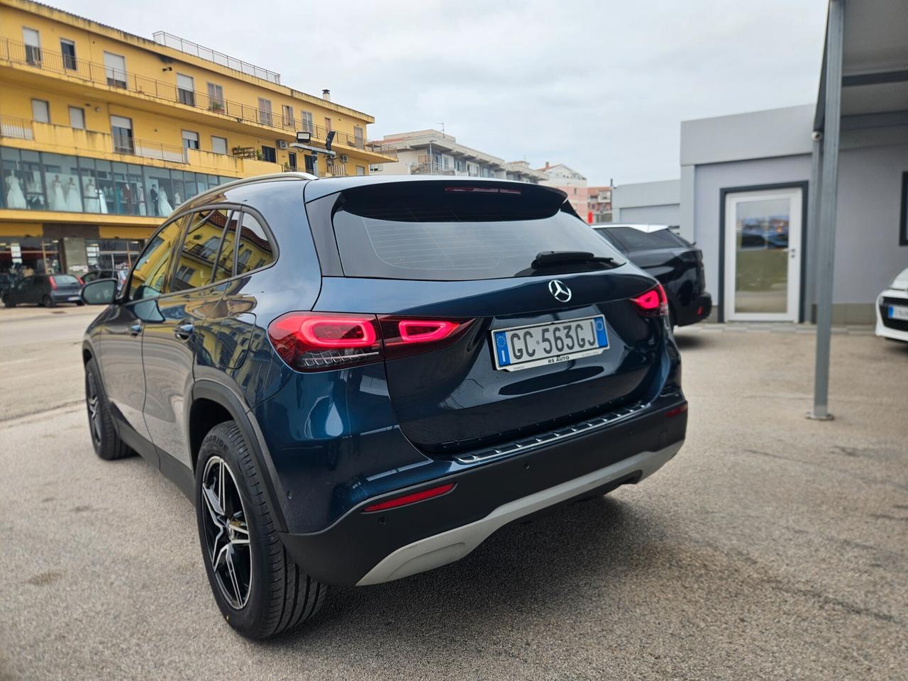 Mercedes-benz GLA 200 Automatic Executive