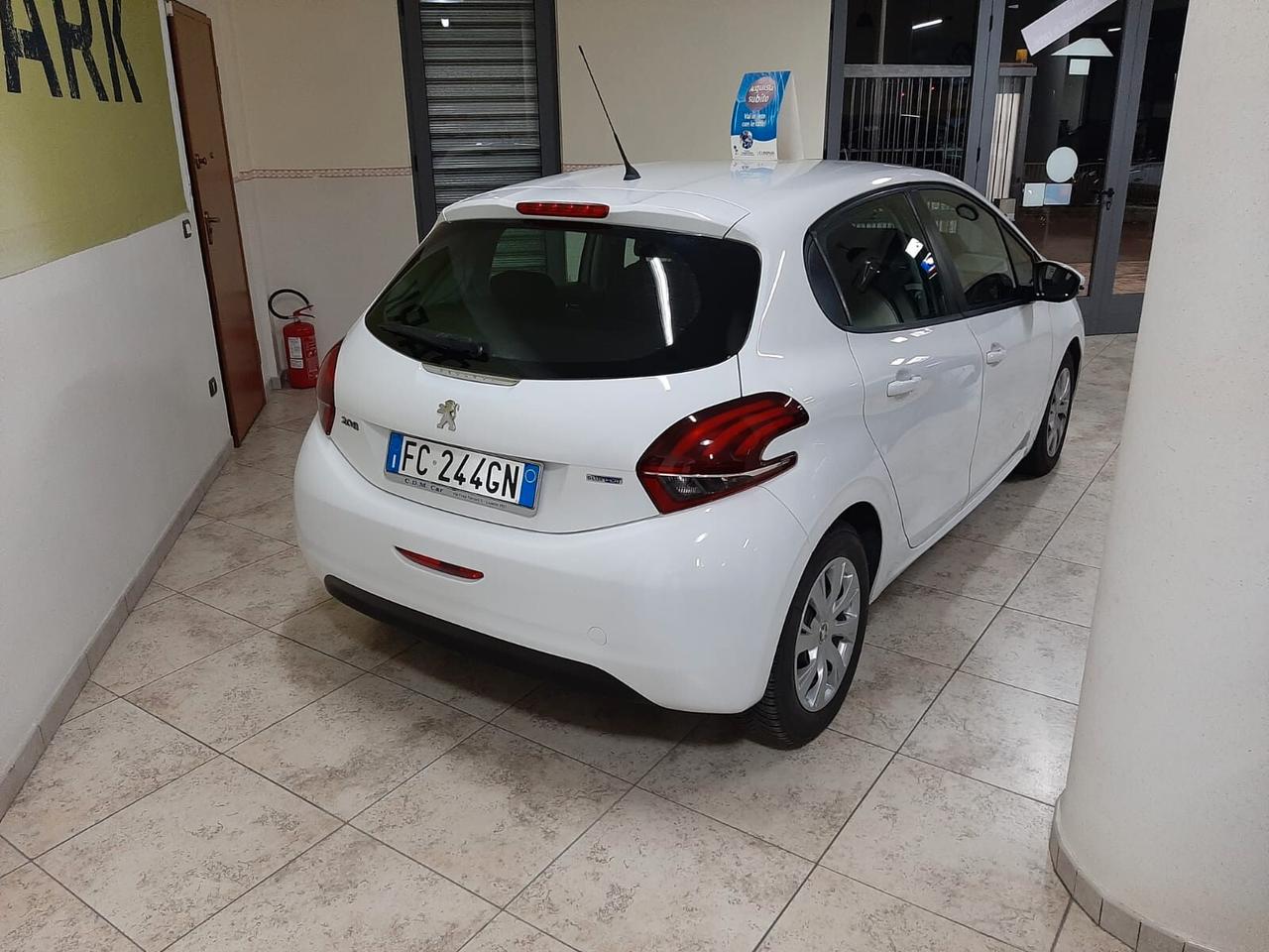 Peugeot 208 BlueHDi 100 5 porte Allure N1