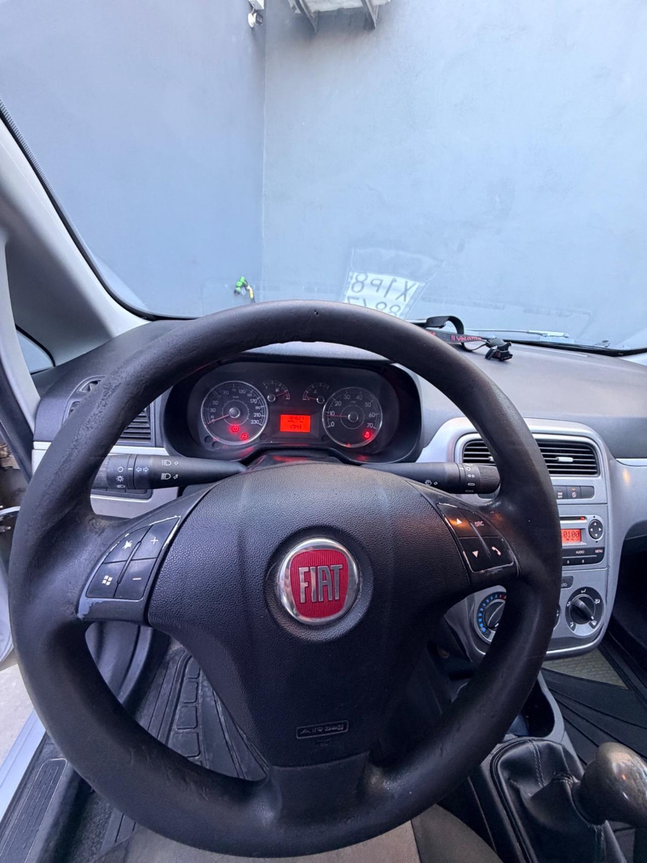 Fiat Punto 1.3 MJT 75CV 3 porte Van Pop 4 posti E5+
