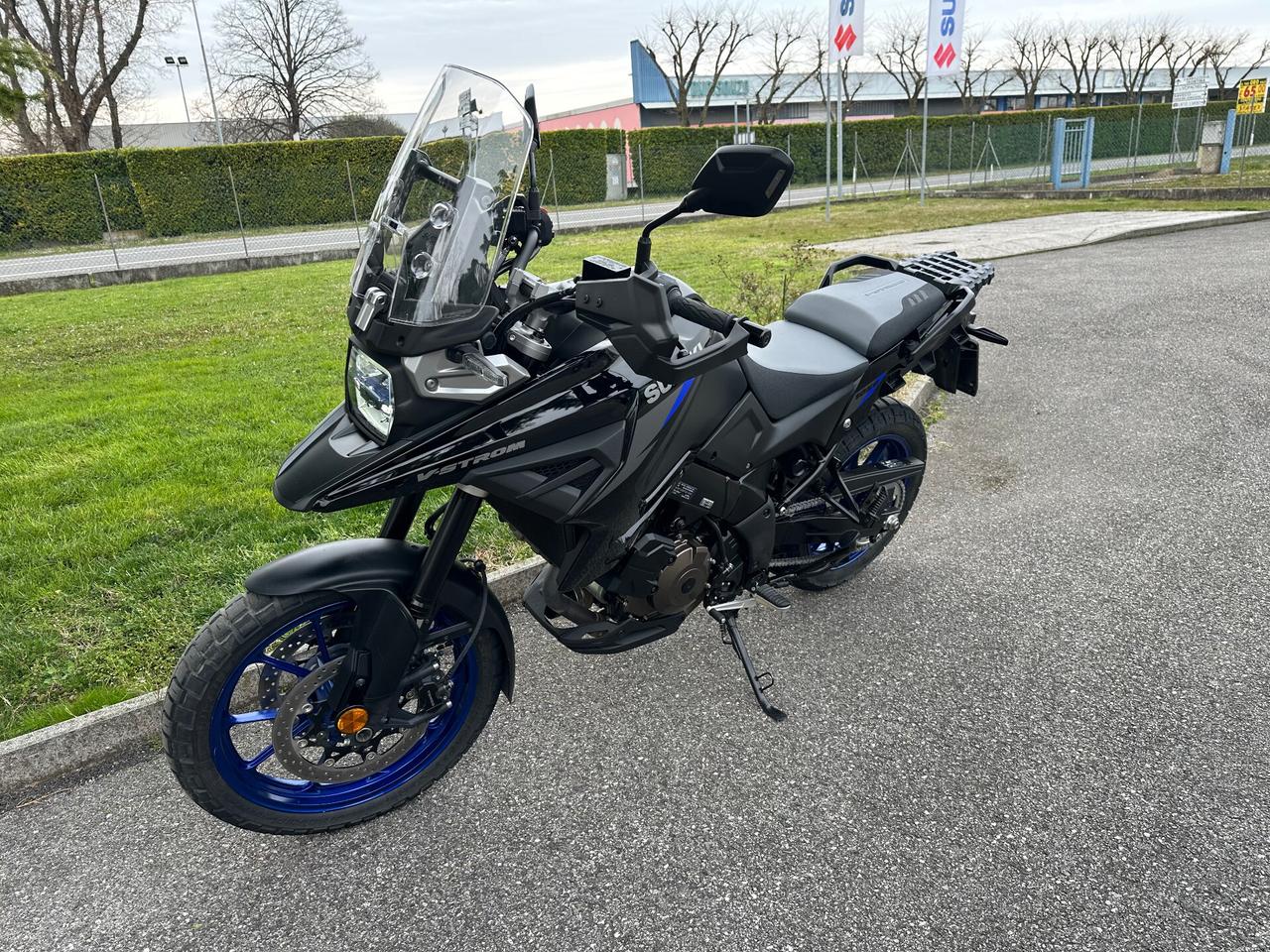 Suzuki V Strom DL 1050 SE