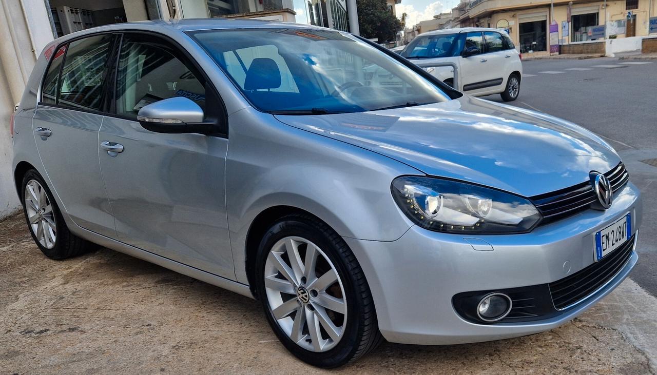 Volkswagen Golf 1.6 TDI DPF 5p. Highline
