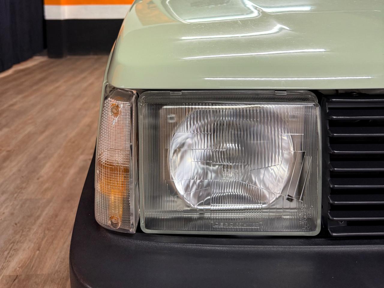 MERAVIGLIOSA PANDA 4 × 4 IN CONDIZIONI DA VETRINA ISCRITTA AS