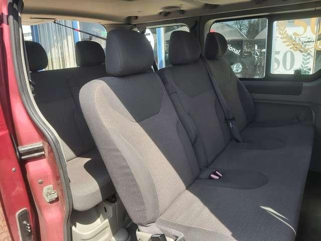 Opel Vivaro 8 posti automatico
