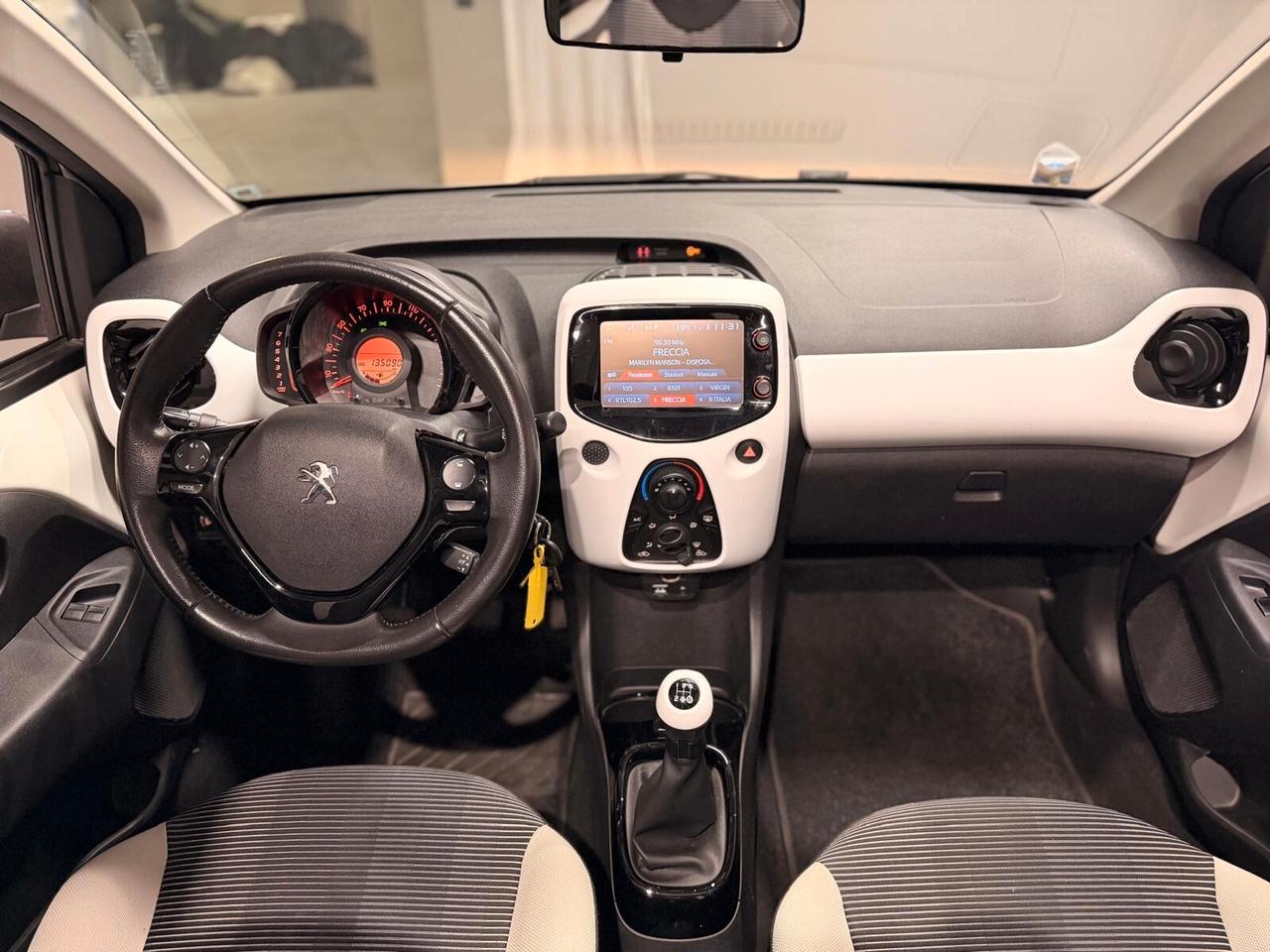 Peugeot 108 PureTech 82 5 porte Allure TOP!