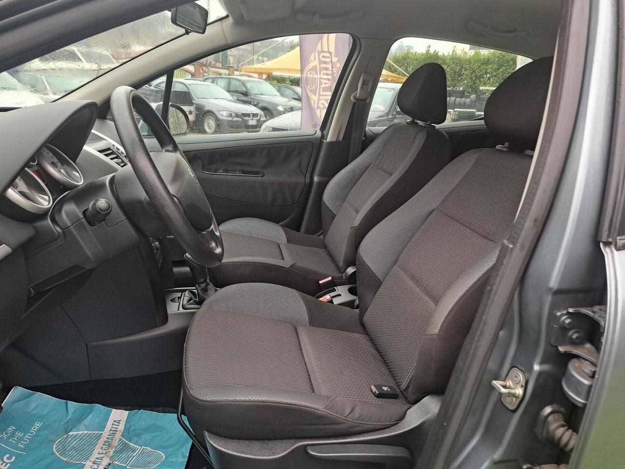 Peugeot 207 1.4 8V 75CV 5p. GPL VALIDO FINO 2032 /OK NEOPATENTATI