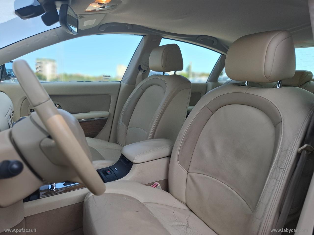 CITROEN C6 2.2 B-T HDi 173 Exclusive Style
