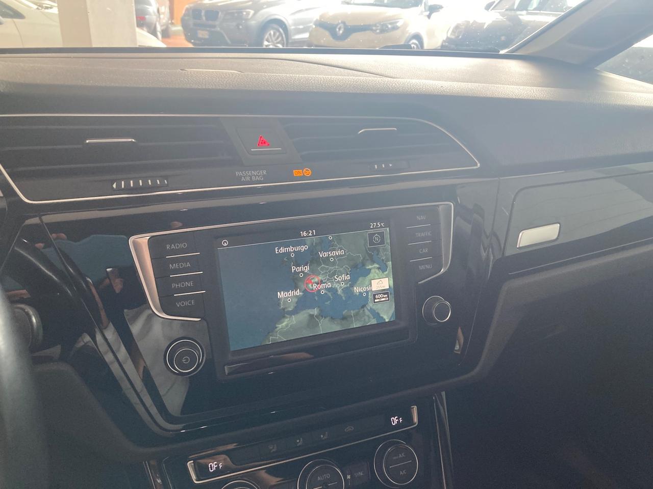 Volkswagen Touran 2.0 TDI 150 CV SCR DSG Executive BlueMotion Tech.