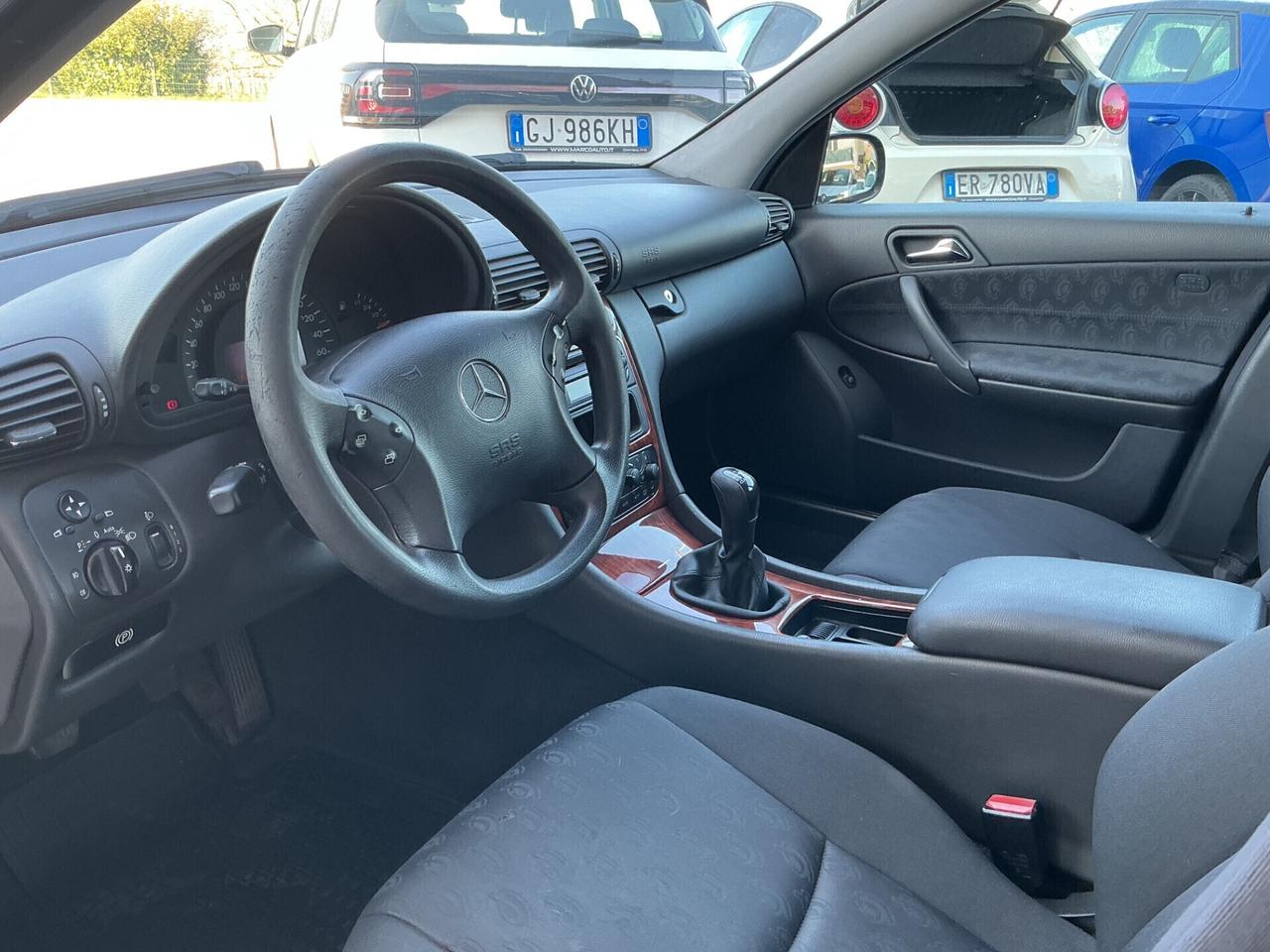 Mercedes-benz C 200 2.1 Diesel