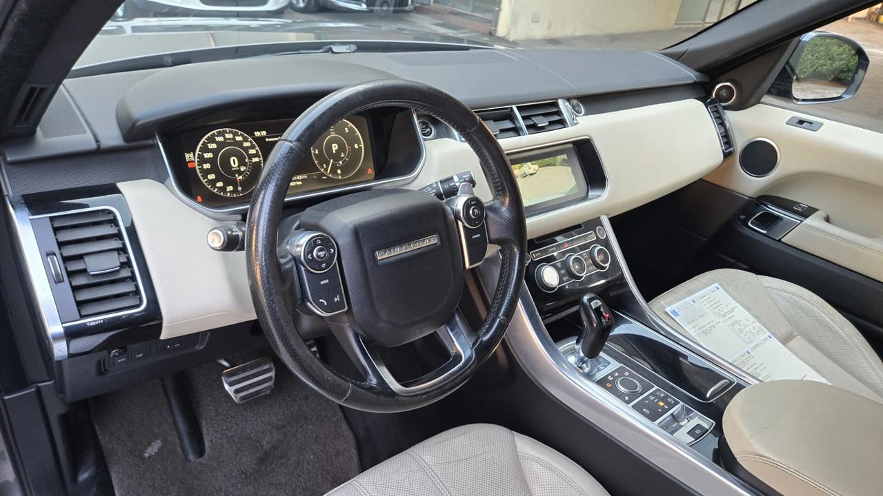 Land Rover Range Sport 3.0 TDV6 HSE Dynamic Editio
