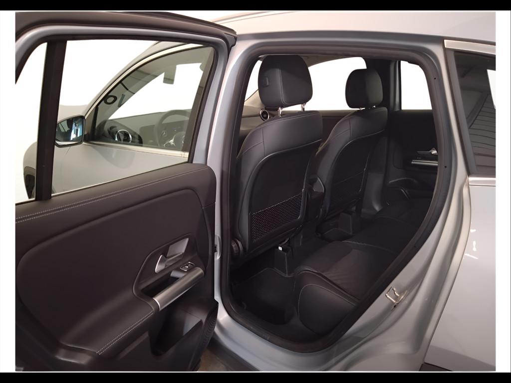 Mercedes-Benz GLA-H247 2023 - GLA 180 d Progressive Advanced auto