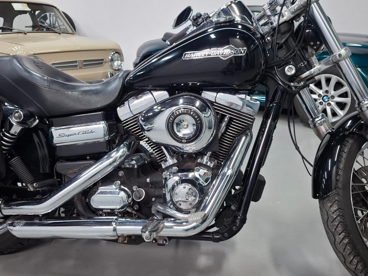 Harley Davidson Dyna Super Glide FXDC Custom ABS