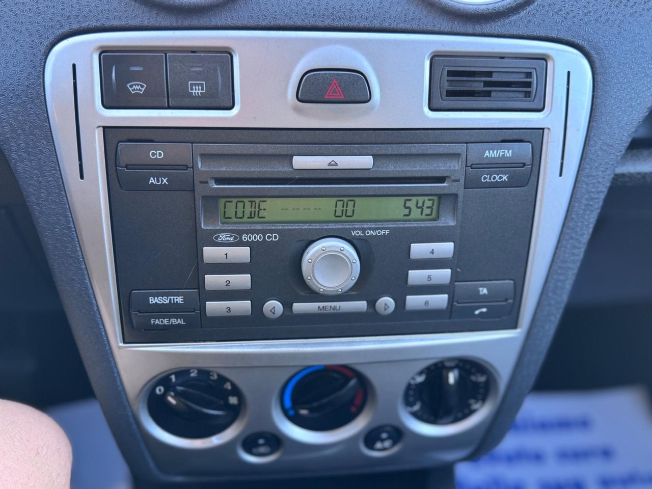 Ford Fusion 1.4 Benzina 80cv Neopatentati 2011