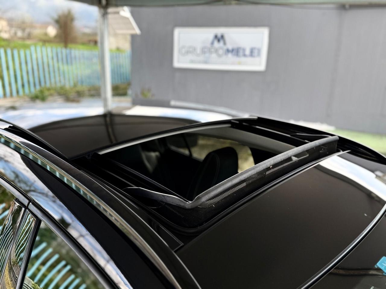 MB GLA 200d 4Matic Premium NIGHT EDITION *TETTO