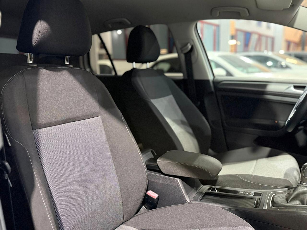 Volkswagen Golf 7 1.6 TDI 105cv 2015 Automatica
