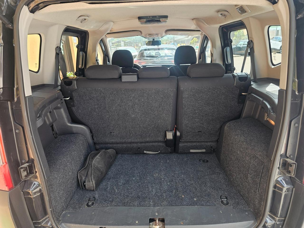 Citroen Nemo CITROEN NEMO 1.4 HDI 68 CV