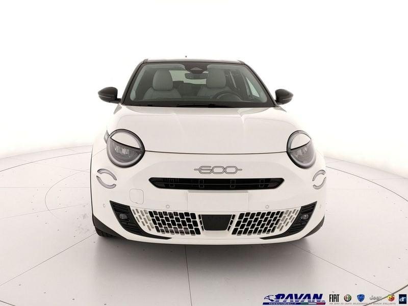 FIAT 600 1.2 Hybrid 110cv La Prima